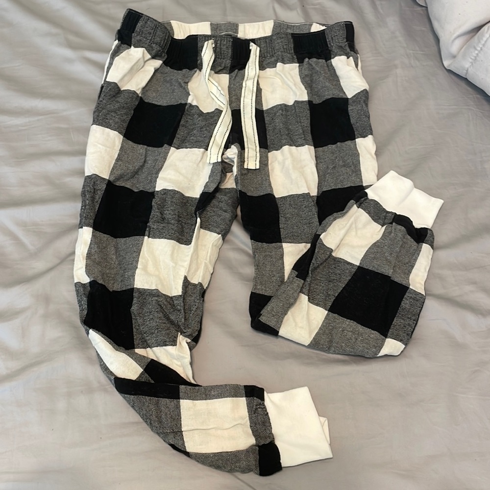 Old Navy Black & White Plaid Joggers